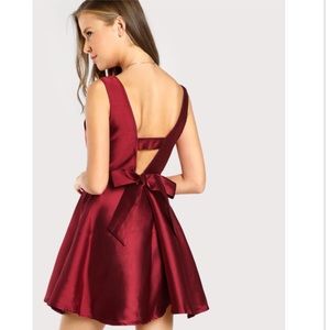 BRAND NEW Ruby Red Dress in Size Medium